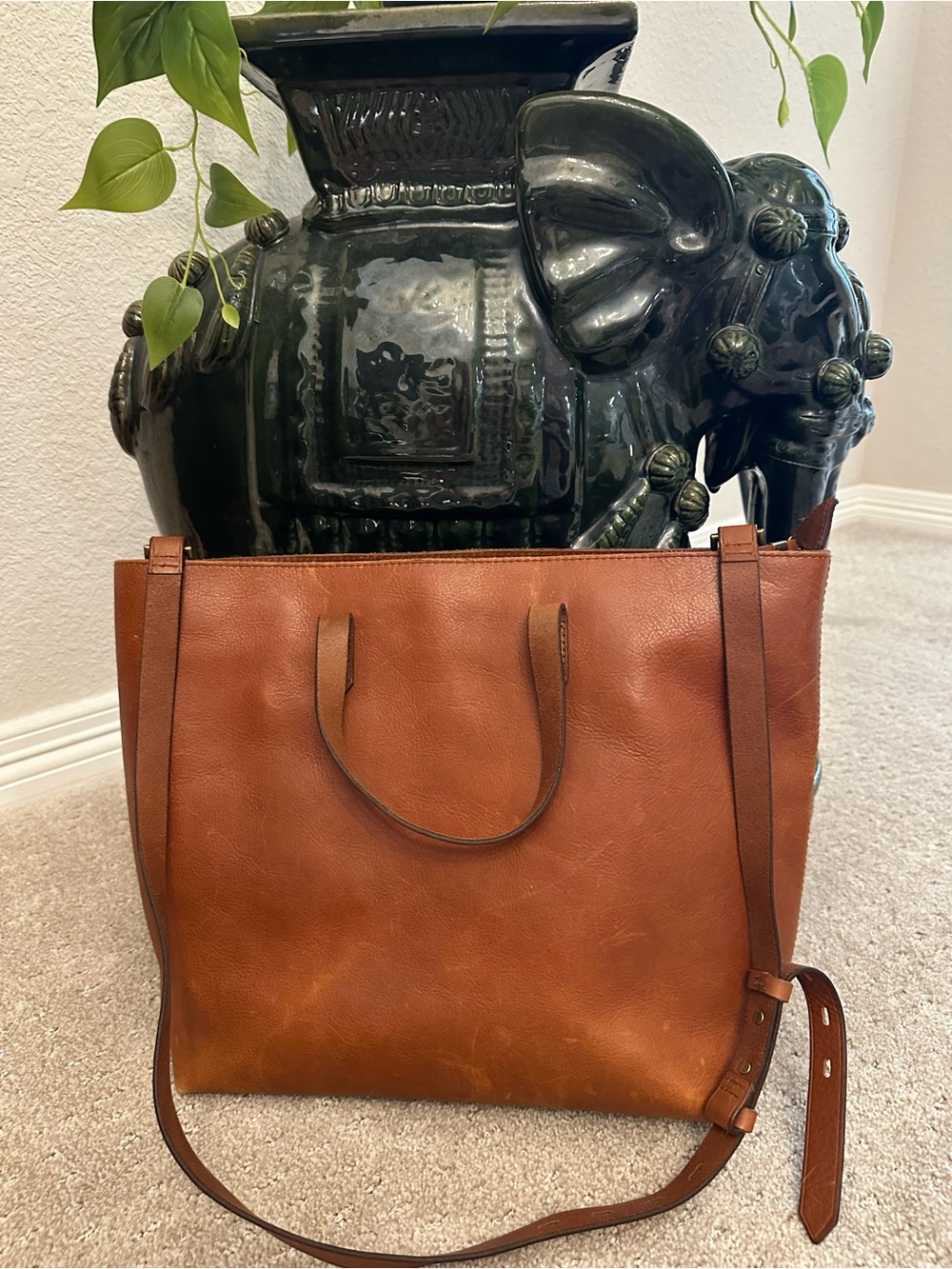 MADEWELL NWT Leather Tote Bag in Brown - Classic Crossbody Carryall